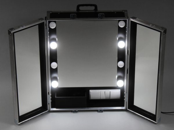 Lustro charakteryzatorskie mobilne